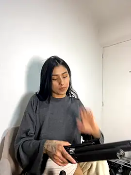 ananya sex1 online show from 11.21.25