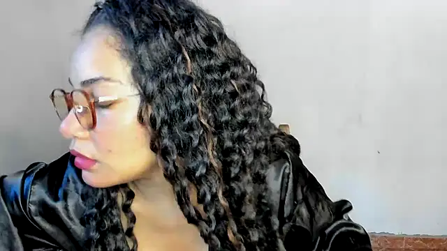 Jade Dorthini online show from 01.08.25