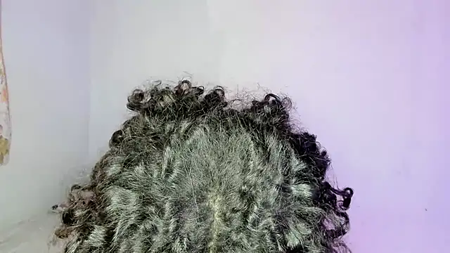 Jade Dorthini online show from 02.23.25