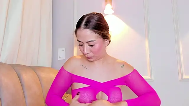 Lia walton online show from 03.02.26