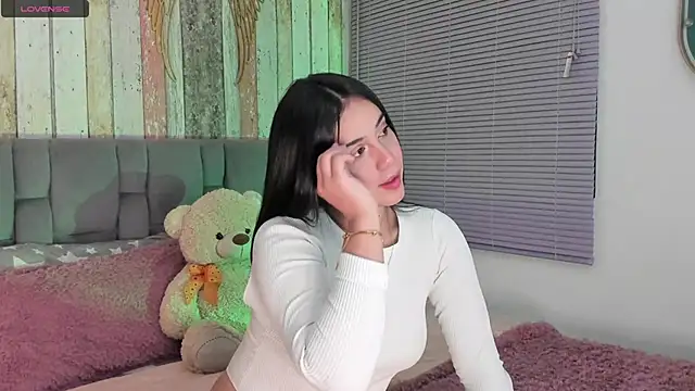 Gigi-bom online show from 12.20.24
