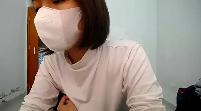 Michiko1 online show from 01.30.25