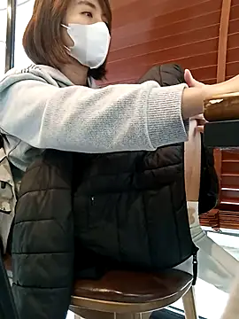 Michiko1 online show from 02.13.25