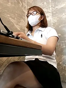 Michiko1 online show from 09.18.25