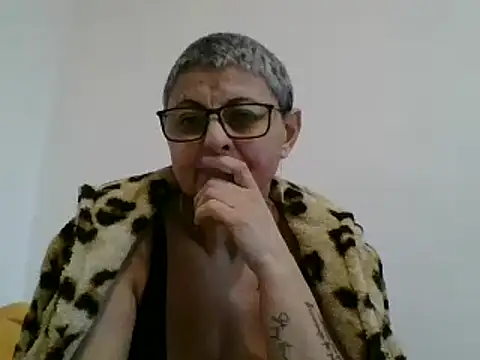 roseblak42 online show from 02.10.25