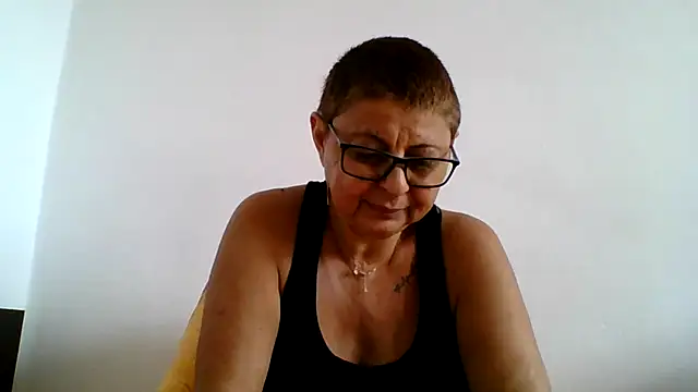 roseblak42 online show from 09.15.25