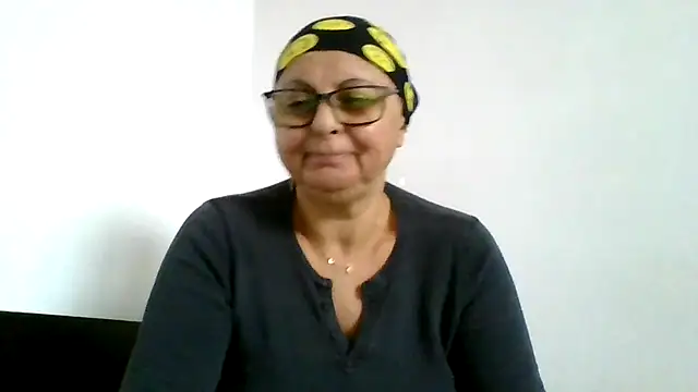 roseblak42 online show from 11.15.25