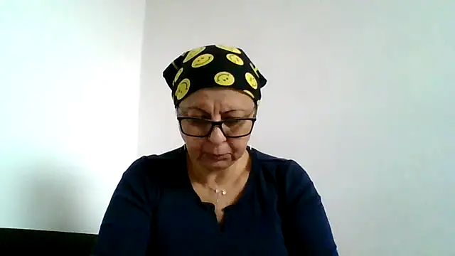 roseblak42 online show from 11.18.25