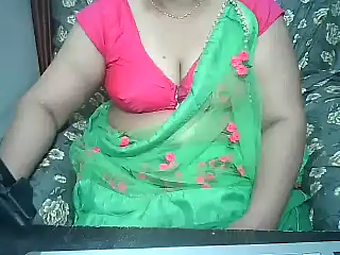 Snapshot of Punambhabisexy chatting on 02.04.25 Punambhabisexy online show from 02.04.25