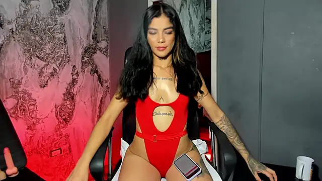 Trinna harperr online show from 03.06.25