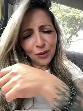  Abril-Office1 online show from 12.02.24