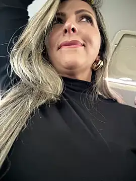  Abril-Office1 online show from 12.06.24