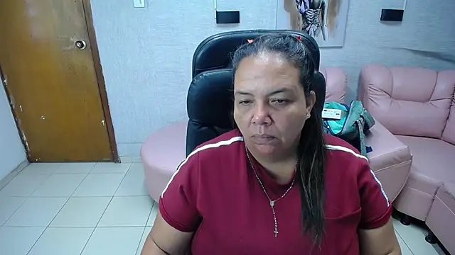 Penelope Nipples  online show from 11.22.25