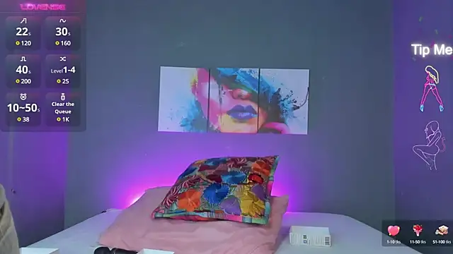 IsabellaSpencer online show from 12.28.24