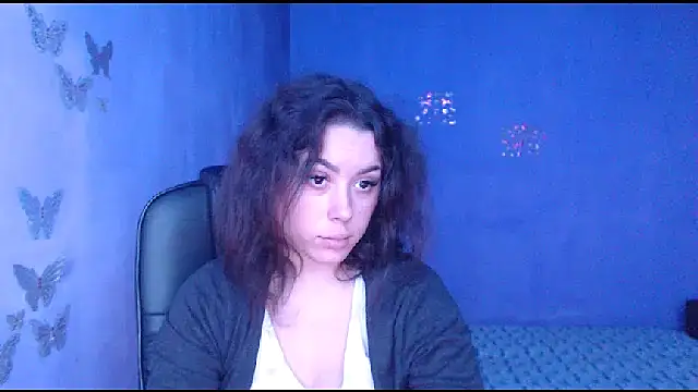 LovelyJulliette online show from 01.23.25