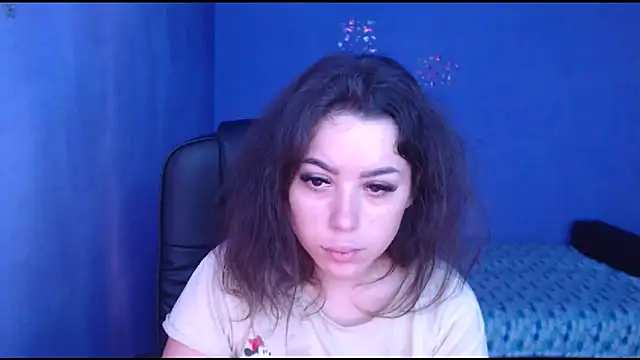 LovelyJulliette online show from 01.29.25