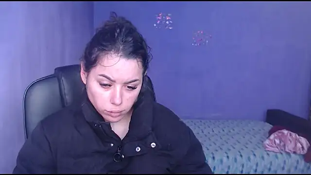 LovelyJulliette online show from 02.07.25