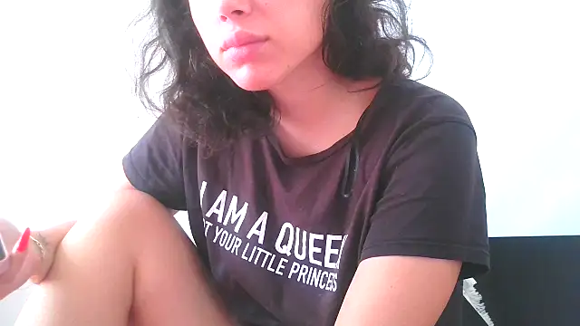 LovelyJulliette online show from 09.20.25