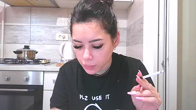 LovelyJulliette online show from 01.15.26