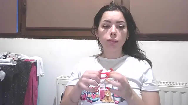 LovelyJulliette online show from 02.14.26