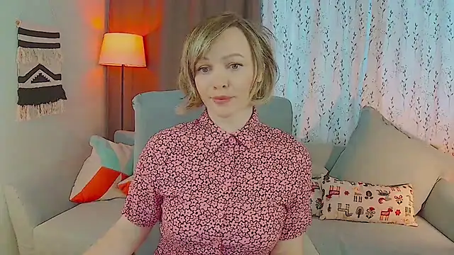 NandiSmile online show from 01.09.26