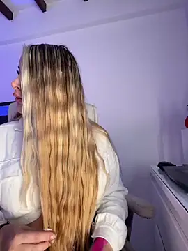 natashasweet online show from 02.15.25