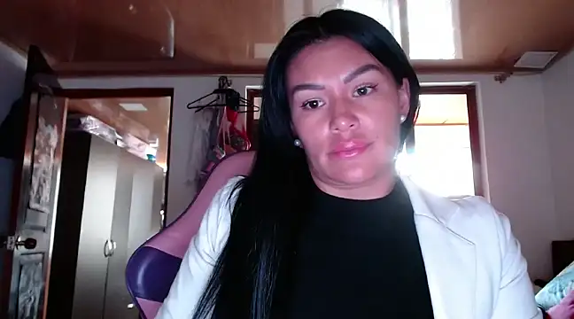 shannon kane  online show from 03.17.25