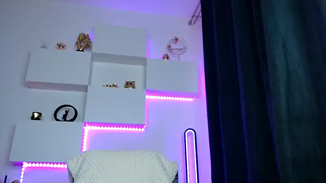 arianatattoos online show from 03.30.26