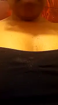 Snapshot of Blueecherry chatting on 03.02.25 Blueecherry online show from 03.02.25