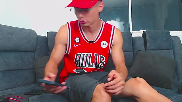 Stiven CL online show from 01.26.25