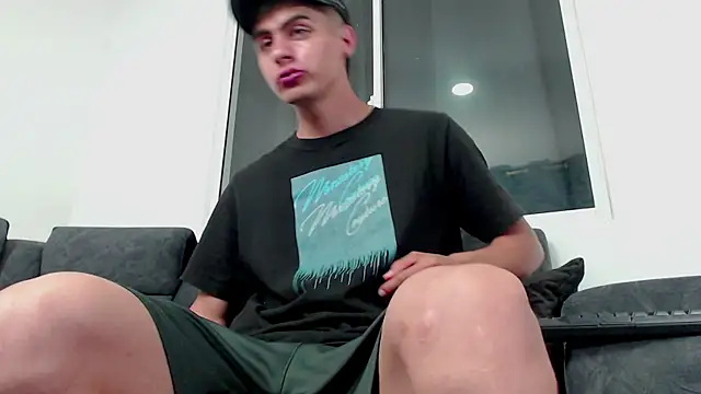 Stiven CL online show from 09.20.25