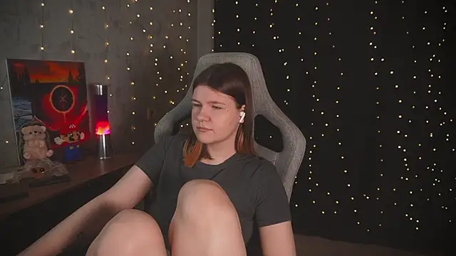 cuteamberlyyy online show from 11.23.25