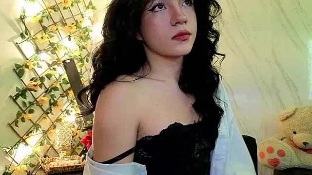 Snapshot of jeimy_garcia chatting on 04.22.26 jeimy garcia online show from 04.22.26
