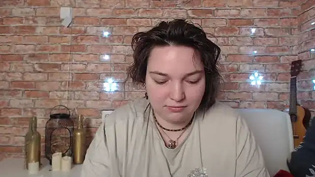 Snapshot of Amelia_Kiss_ chatting on 01.02.25 Amelia Kiss  online show from 01.02.25