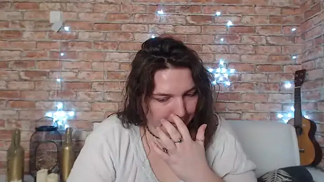 Snapshot of Amelia_Kiss_ chatting on 01.02.25 Amelia Kiss  online show from 01.02.25