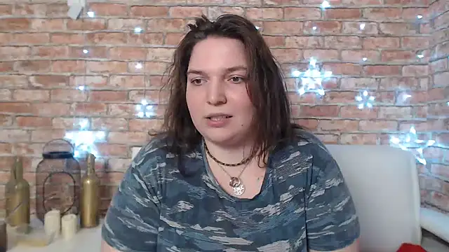 Snapshot of Amelia_Kiss_ chatting on 01.23.25 Amelia Kiss  online show from 01.23.25