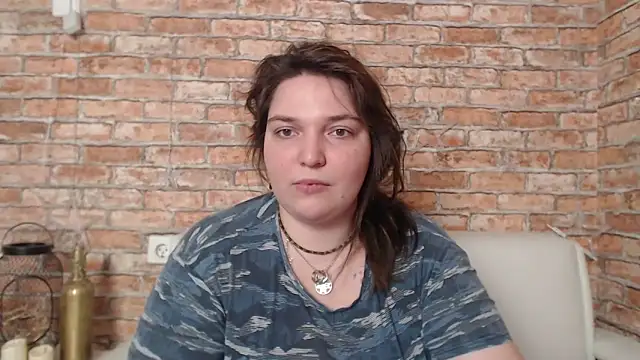 Snapshot of Amelia_Kiss_ chatting on 01.24.25 Amelia Kiss  online show from 01.24.25