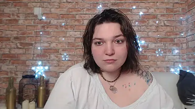 Snapshot of Amelia_Kiss_ chatting on 02.10.25 Amelia Kiss  online show from 02.10.25