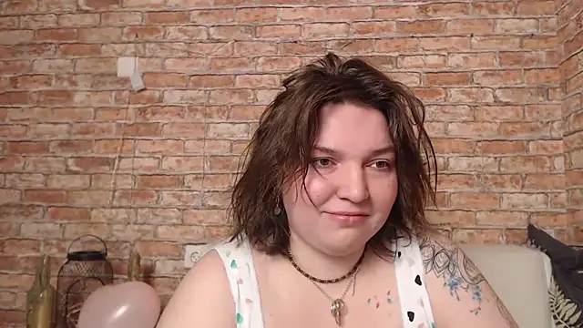 Snapshot of Amelia_Kiss_ chatting on 02.15.25 Amelia Kiss  online show from 02.15.25