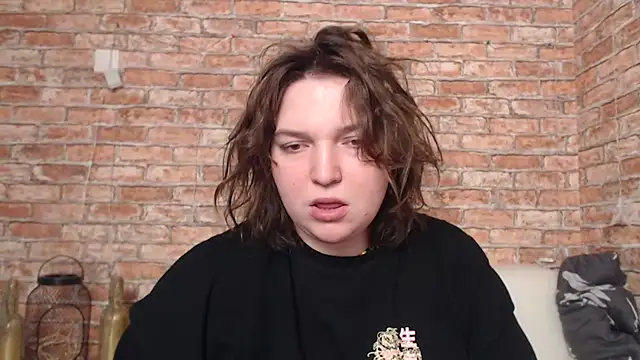 Snapshot of Amelia_Kiss_ chatting on 02.18.25 Amelia Kiss  online show from 02.18.25