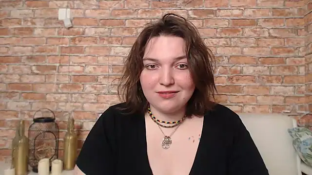 Snapshot of Amelia_Kiss_ chatting on 02.20.25 Amelia Kiss  online show from 02.20.25