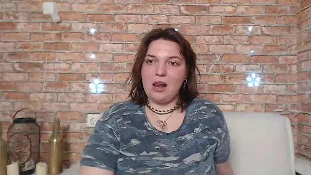 Snapshot of Amelia_Kiss_ chatting on 03.20.25 Amelia Kiss  online show from 03.20.25