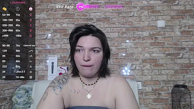 Snapshot of Amelia_Kiss_ chatting on 10.03.25 Amelia Kiss  online show from 10.03.25