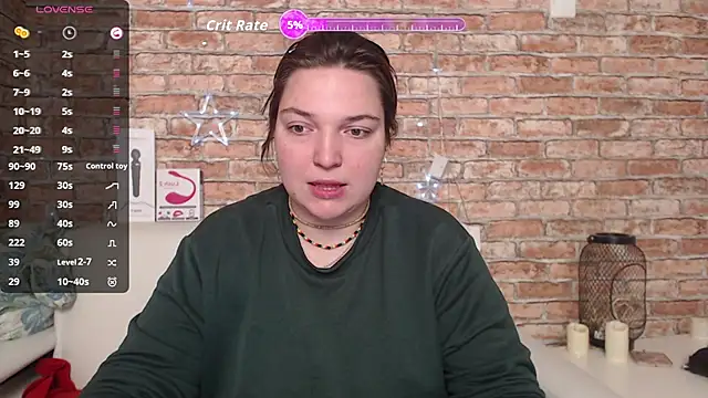 Snapshot of Amelia_Kiss_ chatting on 10.04.25 Amelia Kiss  online show from 10.04.25