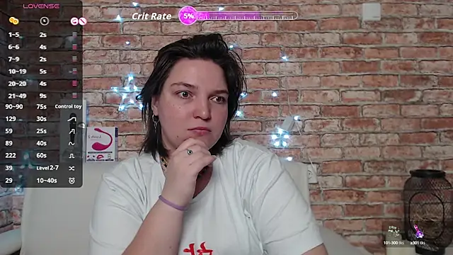 Snapshot of Amelia_Kiss_ chatting on 10.11.25 Amelia Kiss  online show from 10.11.25