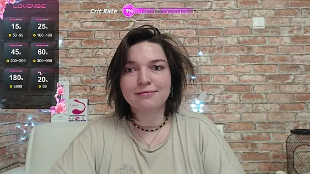 Snapshot of Amelia_Kiss_ chatting on 10.19.25 Amelia Kiss  online show from 10.19.25