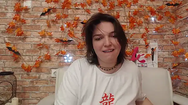 Snapshot of Amelia_Kiss_ chatting on 10.30.25 Amelia Kiss  online show from 10.30.25