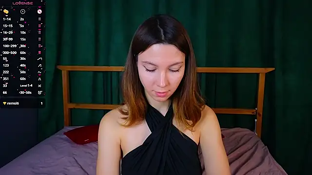 Snapshot of MilenaBrukz chatting on 09.18.25 MilenaBrukz online show from 09.18.25