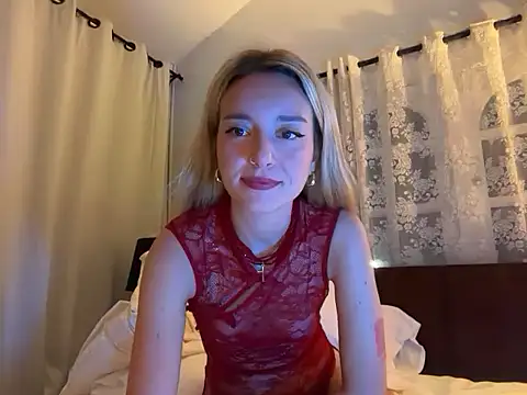 SirenaBelle online show from 12.14.25