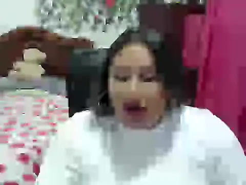 EmilyLove1014 online show from 01.01.25